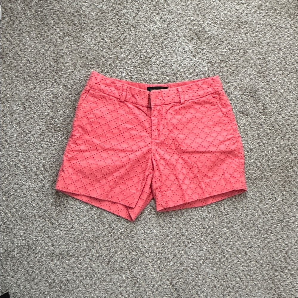 🍌 Banana Republic • Salmon Shorts